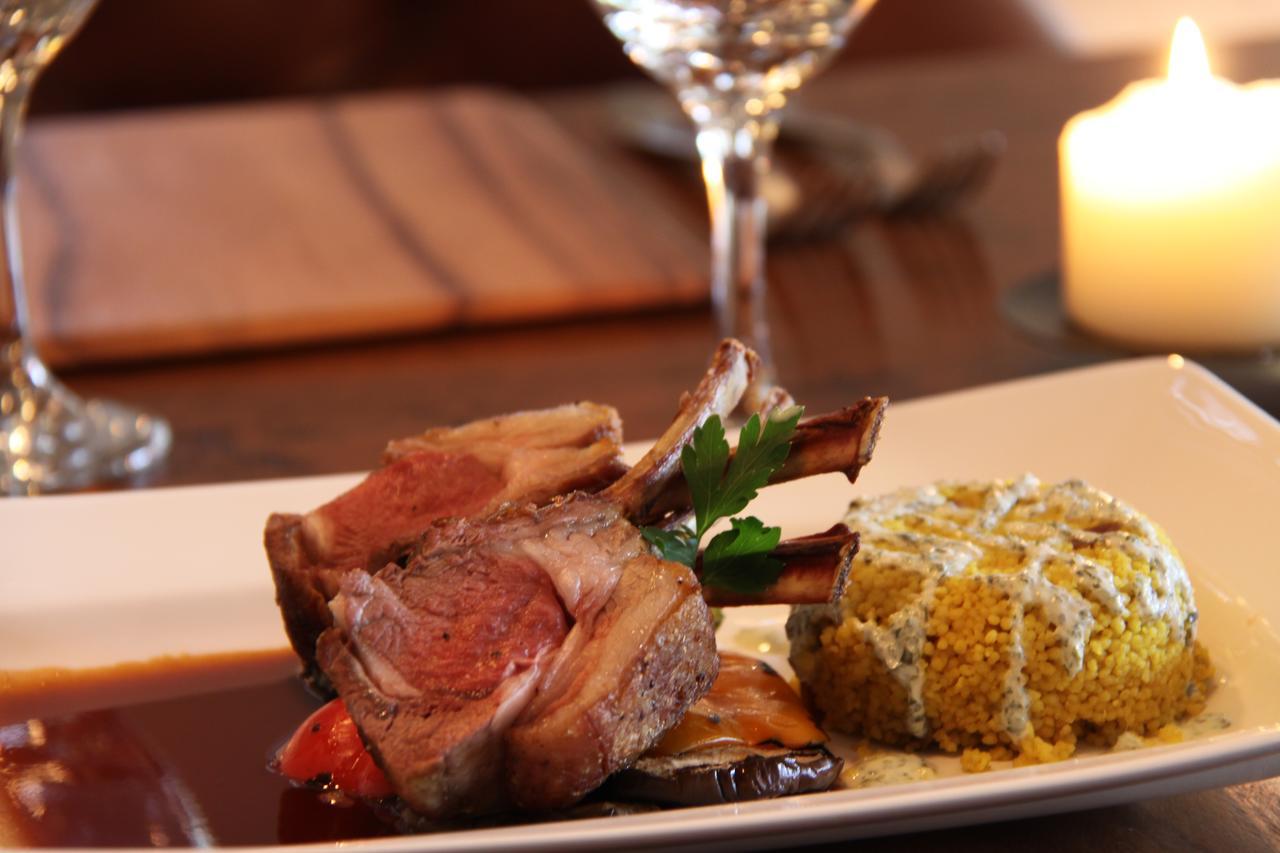 The Bear'S Paw Otel Warmingham Dış mekan fotoğraf Rack of lamb